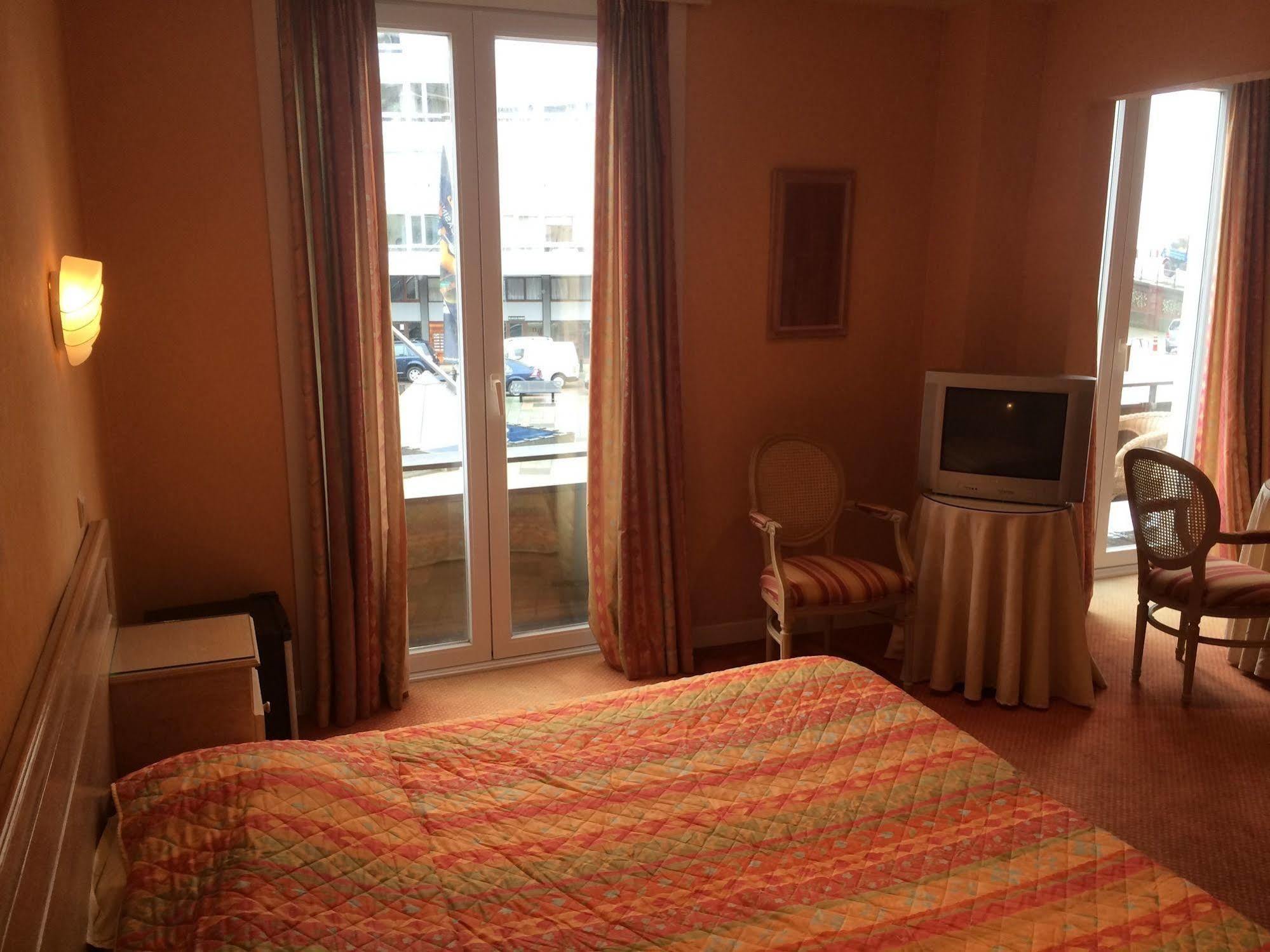 Malecot Hotel By F-Hotels Blankenberge Esterno foto