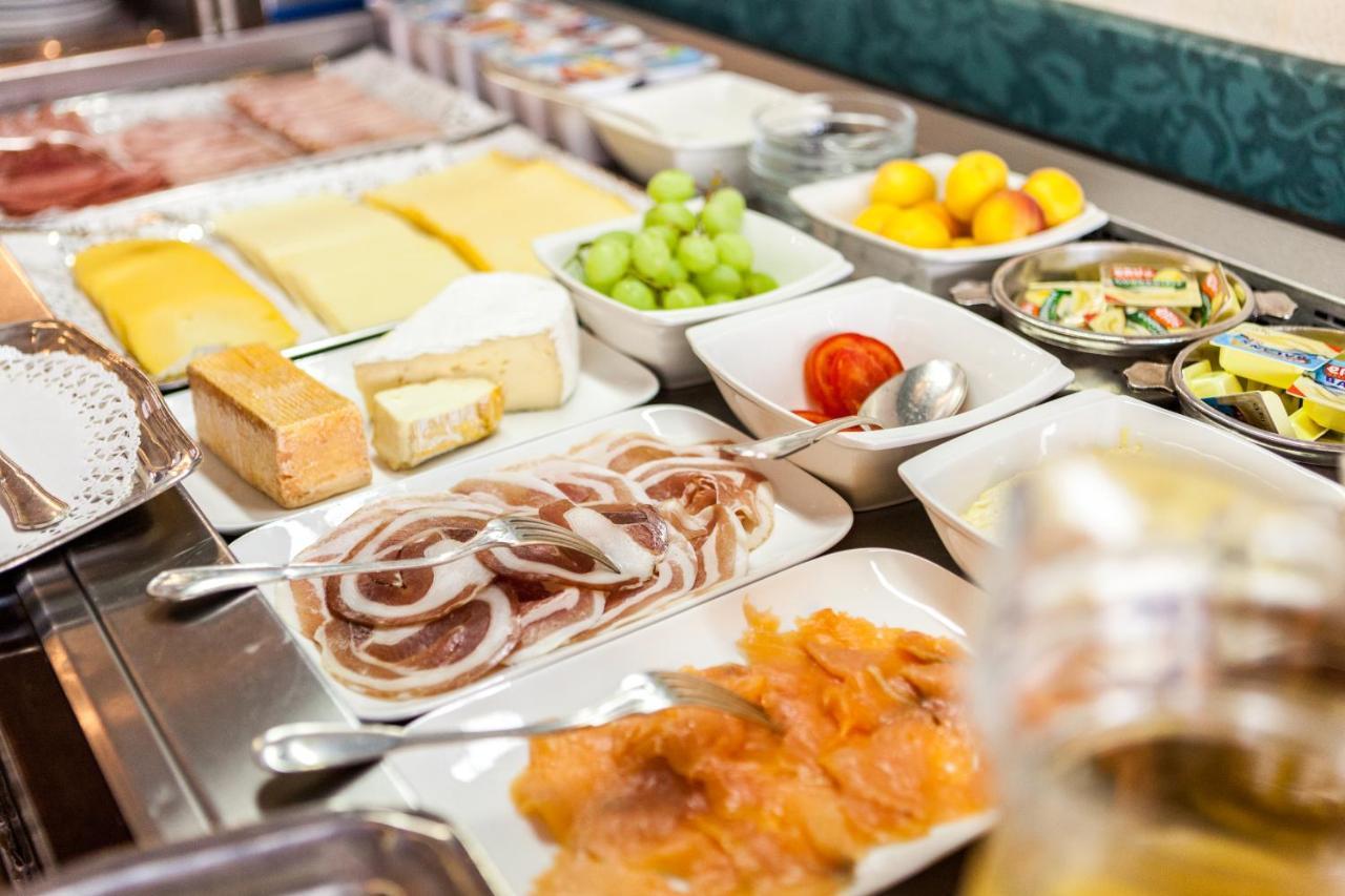 Malecot Hotel By F-Hotels Blankenberge Esterno foto